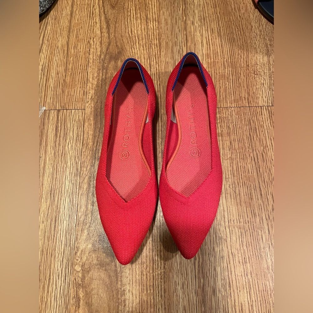 Rothy's 7.5 The Point Retired Flame Red Pointed Toe Lightweight Knit Ballet Flat